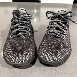 ALLBIRDS Women's Tree Dasher Shoe Sneaker in Black Obsidian Size 8 Like New